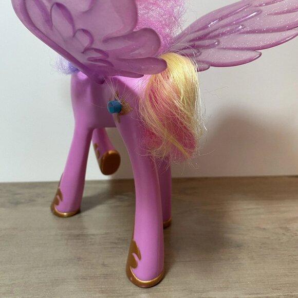 Princess Celestia Talking Pony Light And Sound Works But Damaged - Picture 2 of 5